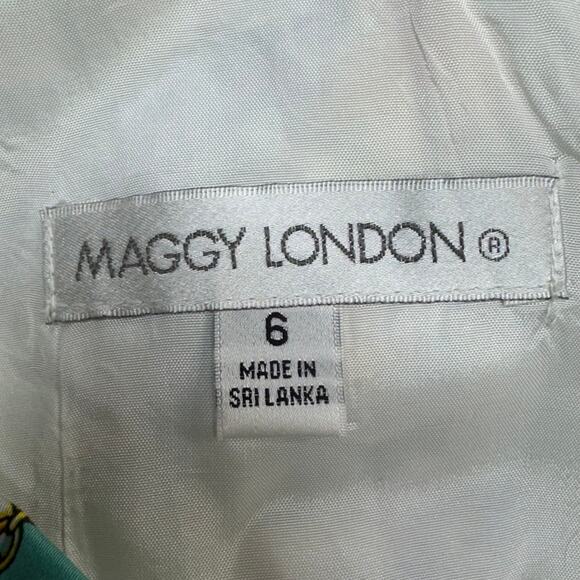 Maggy London Sleeveless Pleated A- Line Bright Floral Hawaiian Dress Women 8 - Picture 9 of 9